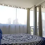Radal 1 - Apartamento- Metro Ecuador, Parking por pagar