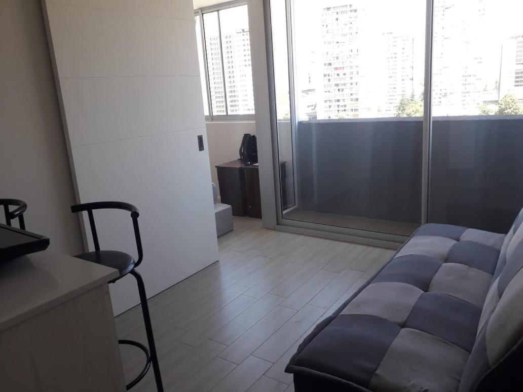 Radal 1 - Apartamento- Metro Ecuador, Parking por pagar Santiago de Chile