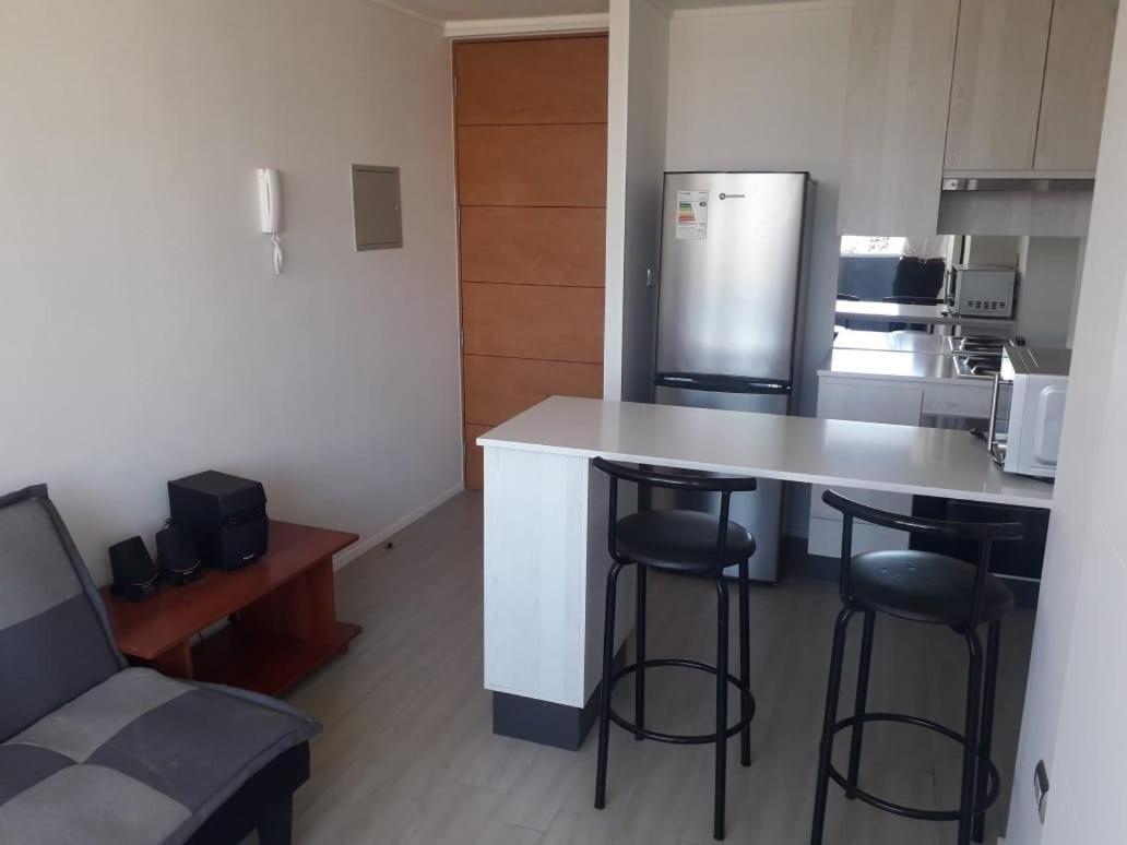 Radal 1 - Apartamento- Metro Ecuador, Parking por pagar Apartamento Santiago de Chile