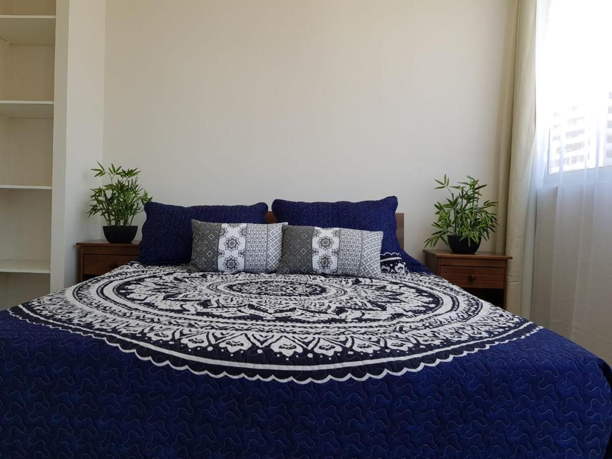 Apartamento Radal 1 - Apartamento- Metro Ecuador, Parking por pagar *