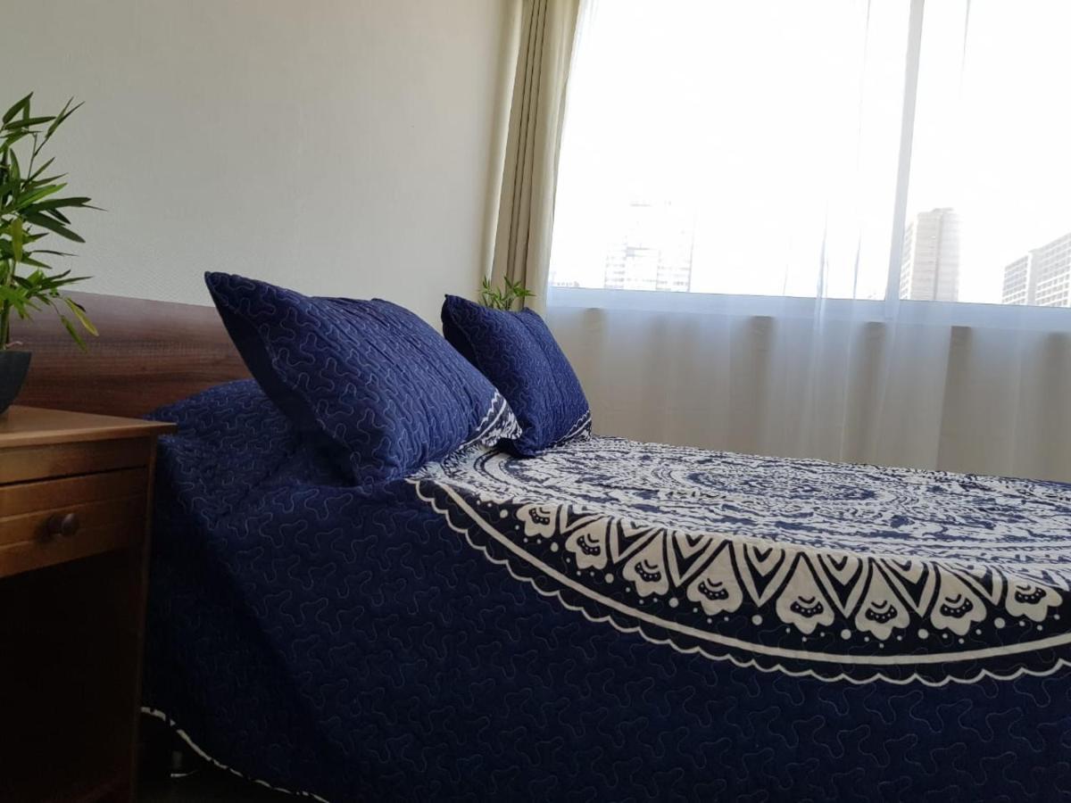 Radal 1 - Apartamento- Metro Ecuador, Parking por pagar Apartamento