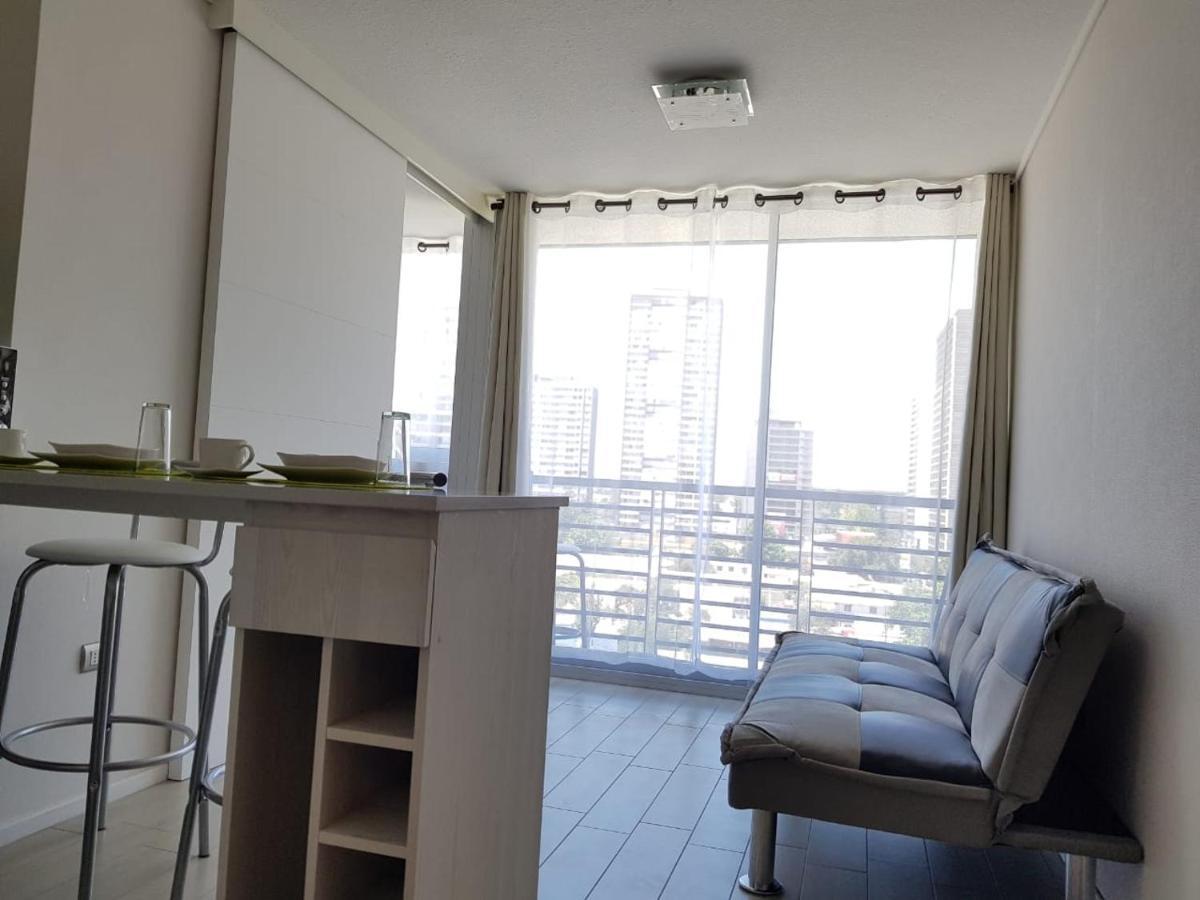 Radal 1 - Apartamento- Metro Ecuador, Parking por pagar Apartamento Santiago de Chile